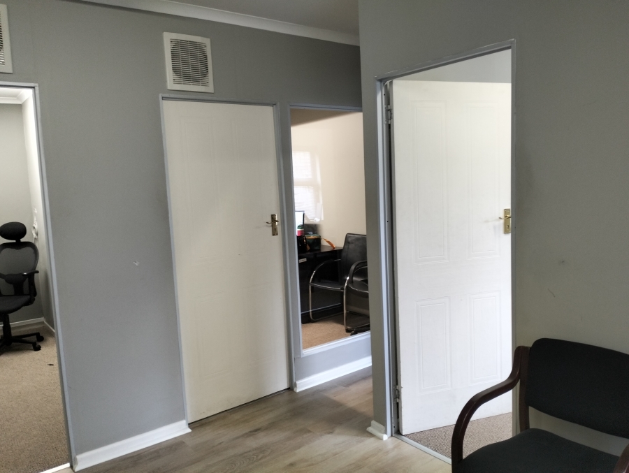 To Let Commercial Property for Rent in Durbanville Western Cape